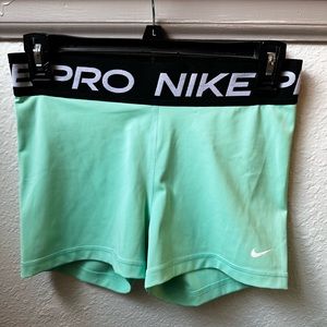 Women’s Nike Pro spandex shorts, mint green, size M